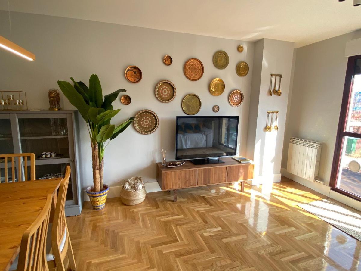 Apartamento Ideal A La Entrada De Salamanca !!! Санта-Марта-де-Тормес Екстер'єр фото