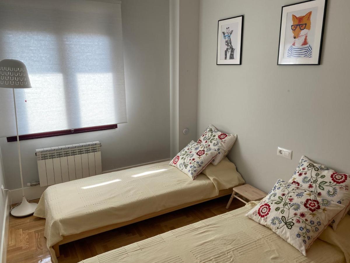 Apartamento Ideal A La Entrada De Salamanca !!! Санта-Марта-де-Тормес Екстер'єр фото